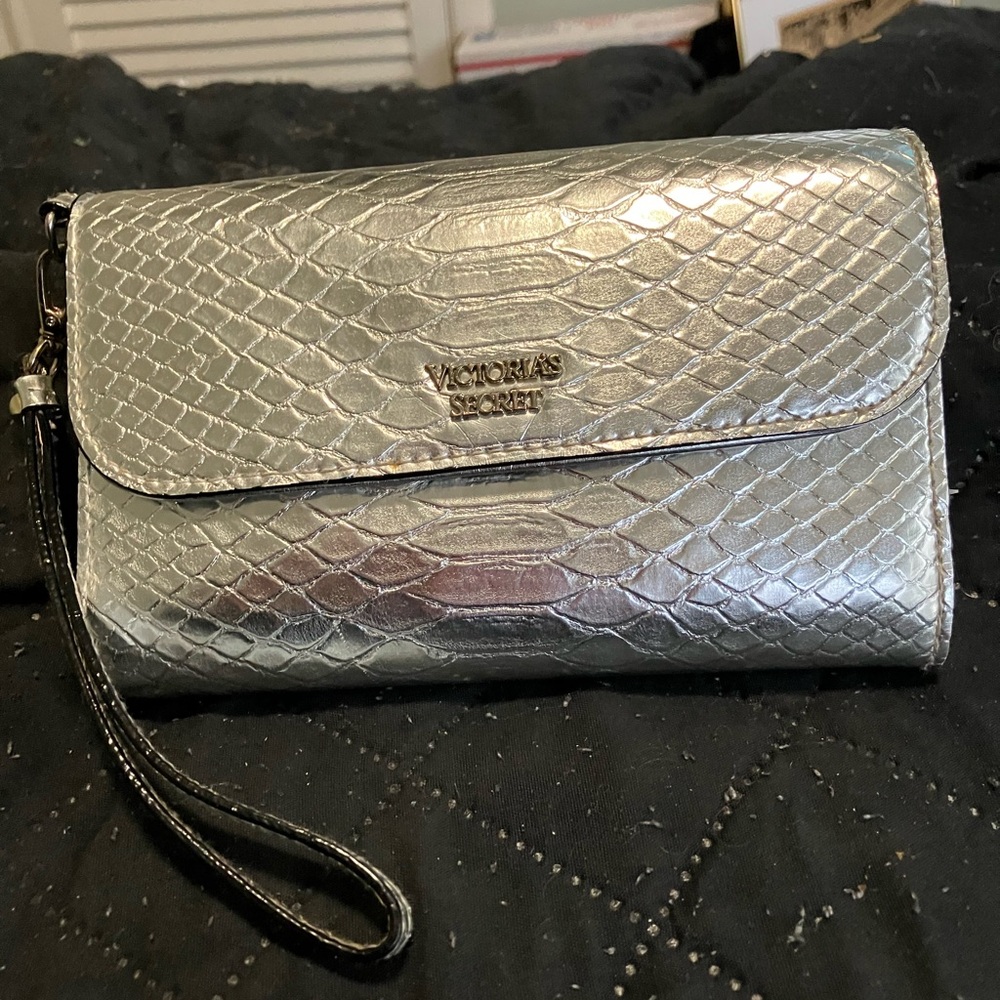 Victorias Secret Luxe Python Silver Wristlet - image 1